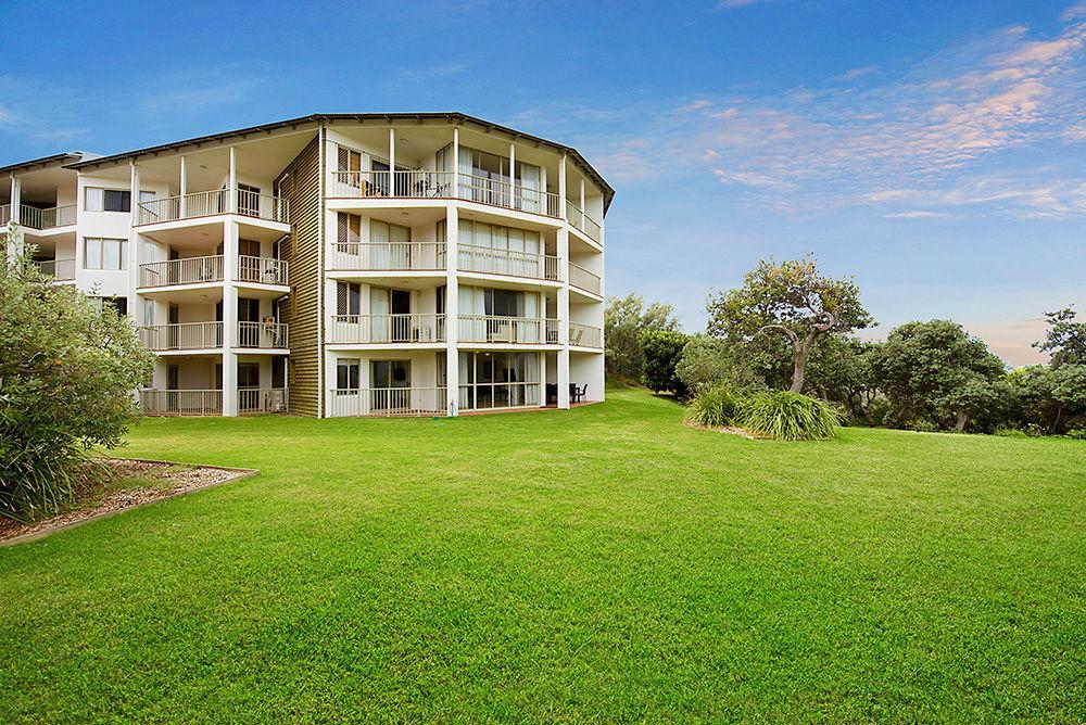 Whale Watch Ocean Beach Resort Point Lookout Exterior photo